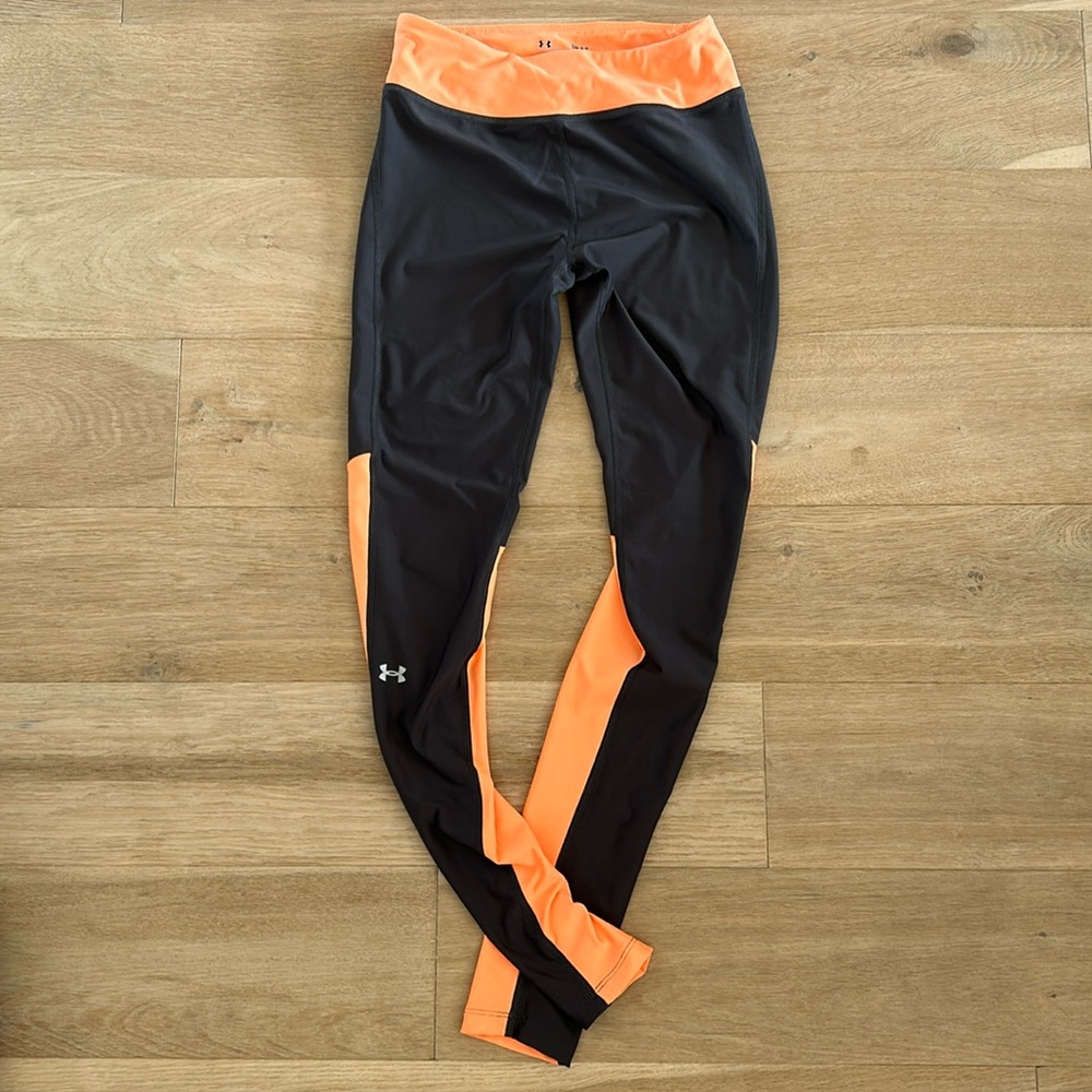 Under Armour compression leggings